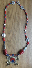 Colier oriental - pandantiv berber vintage hand made, coral si lapis lazuri foto