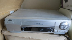 Video recorder JVC hr-j587eu foto