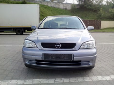 opel astra foto