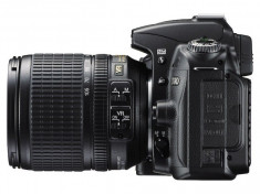 Nikon D90, 12.3MP + Obiectiv 18-105mm VR foto