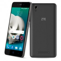 ZTE Blade A452 schwarz Android Smartphone foto