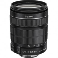 Canon EF-S 18-135mm 3.5-5.6 IS STM + Gegenlichtblende + Putztuch *Aktion* foto