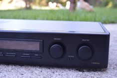 Tuner Onkyo Integra T 9890 DSR foto