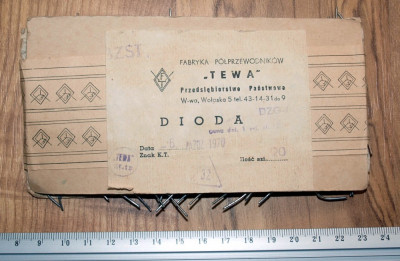 LOT 20 DIODA/ DIODE , ANII 70 foto