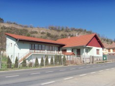 Casa de vanzare in Sebesel foto