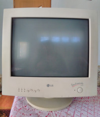 Monitor LG 520Si foto