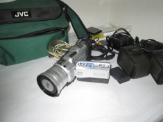 camera video foto JVC GR-DV3000U Semi profesionala completa 4 baterii full foto