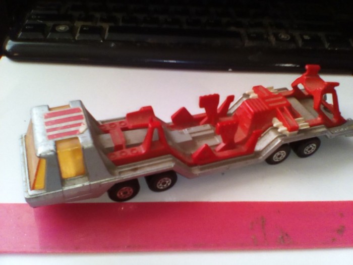 bnk jc Matchbox Super Kings - Transporter