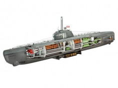 Deutsches U-Boot Typ XXI mit Interieur Revell RV5078 foto