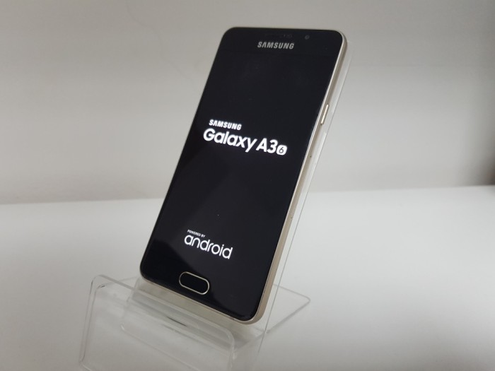 Samsung Galaxy A3 2016 FACTURA & GARANTIE ! Livrare cu Verificare ! foto mare Samsung Galaxy A3 2016 FACTURA & GARANTIE ! Livrare cu Verificare ! foto mare