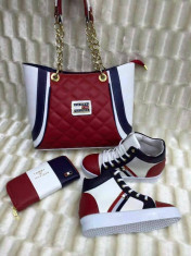 SET TOMMY HILFIGER/LOGO AURIU/NEW MODEL-GEANTA+PORTOFEL DUBLU INCLUS foto