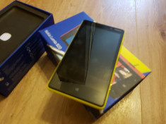 Nokia Lumia 820 la cutie - 279 lei foto