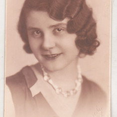 bnk foto - Fotografie 1932 - Portret de fata - Foto Baraschy Bucuresti