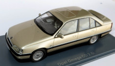 NEO Opel Omega CD 2.6 ( metallic gold ) 1993 1:43 foto