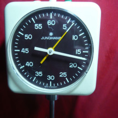 Cronometru vechi de laborator marca Junghans Germania Dameca , 12x12 cm