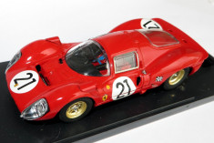 BANG Ferrari 330 P4 No.21 Le Mans 1967 1:43 foto