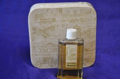 Parfum vechi Bucuresti. Miraj. Apa de toaleta de colectie!Sticla parfum romanesc foto