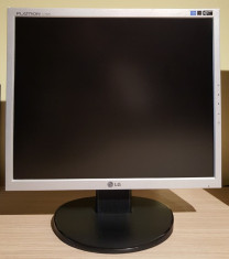 Monitor LG Flatron L1752S LCD 17 inch foto