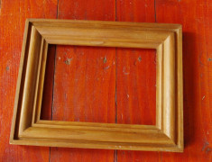rama din lemn pentru fotografie / oglinda sau alte lucruri frumoase foto