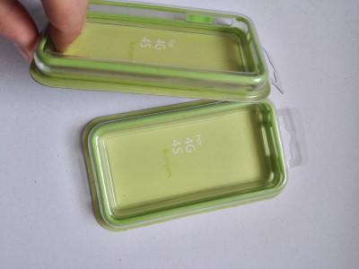 bumper iPhone 4 4s verde lime nou foto