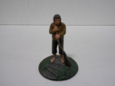 Figurina din plumb - Tronfipiede - Lord of the Rings scara 1:32 foto