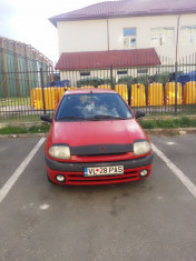 Renault clio foto