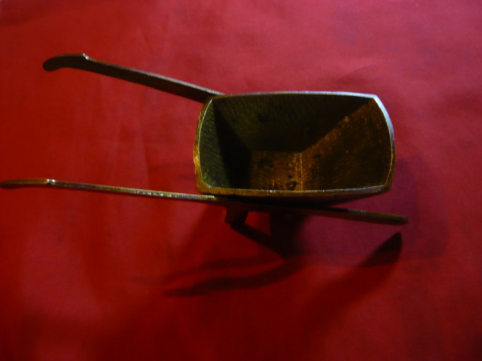 Miniatura veche - Roaba ,bronz , L= 15,5 cm