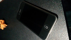 iPhone 4 Negru 16GB foto