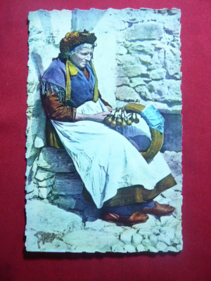 Ilustrata Folclor -Alpii Pitoresti - Batrana Dantelareasa , inc.sec.XX foto
