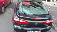 Renault Laguna 2 foto