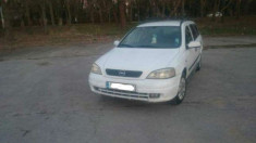 Opel Astra foto