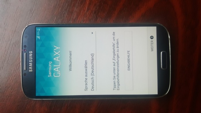 Samsung Galaxy S4 16GB Albastru Touch Screen nefunctional foto mare Samsung Galaxy S4 16GB Albastru Touch Screen nefunctional foto mare