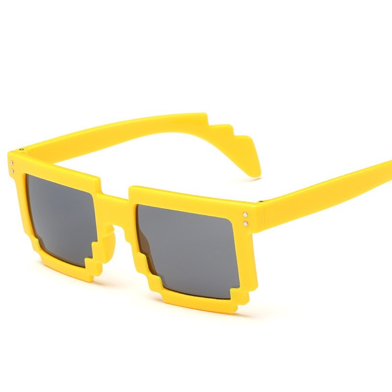 Ochelari Soare Model - MINECRAFT 8 BIT PIXEL - Unisex , Noi - Galbeni,  Plastic, Negru | Okazii.ro