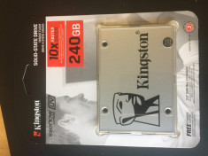 SSD Kingston SSDNow UV400, 240GB, 2.5&amp;quot;, SATA III, sigilat, garantie foto