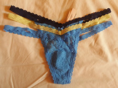 Chiloti tanga Victoria&amp;#039;s Secret, dantela, size S foto