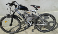 Bicicleta cu motor 80cmc foto