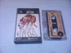 CASETA AUDIO VIVA BEE GEES FOARTE RARA!!!!!MADE IN SIRIA ANII 80 ORIGINALA foto