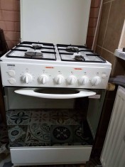 Aragaz Zanussi ZC 542 TS - stare foarte buna (4 ochiuri, cuptor) foto