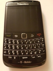 Telefon mobil BlackBerry 9780 negru stare impecabila foto
