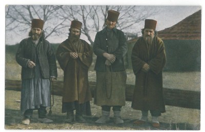6 - CALUGARI, Monks, Romania - old postcard - unused foto
