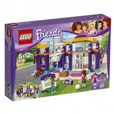 Centrul Sportiv din Heartlake 41312 Lego Friends foto