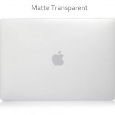 Husa Macbook 15.4 pro transparenta noua materia plastic fin