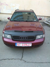 Audi A4 Avant 1,8 benzina foto