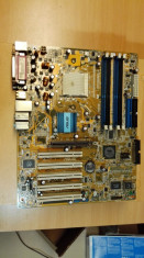 Placa de baza Asus A8V Rev 2.0 Socket 939 foto