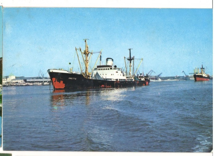 CPI (B8421) CARTE POSTALA - GALATI. NAVE PE DUNARE