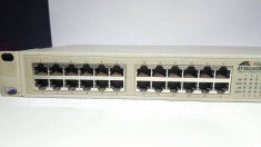 Switch Allied Telesyn AT-8024GB foto