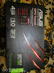 nVidia GeForce ASUS Founders Edition 980 GTX foto