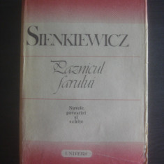 SIENKIEWICZ - PAZNICUL FARULUI (1987, editie cartonata)