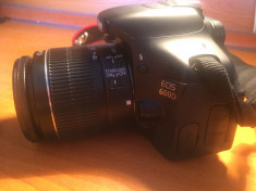 Canon EOS 600D EF-S 18-55 IS 2 Kit (stabilizator de imagine) foto