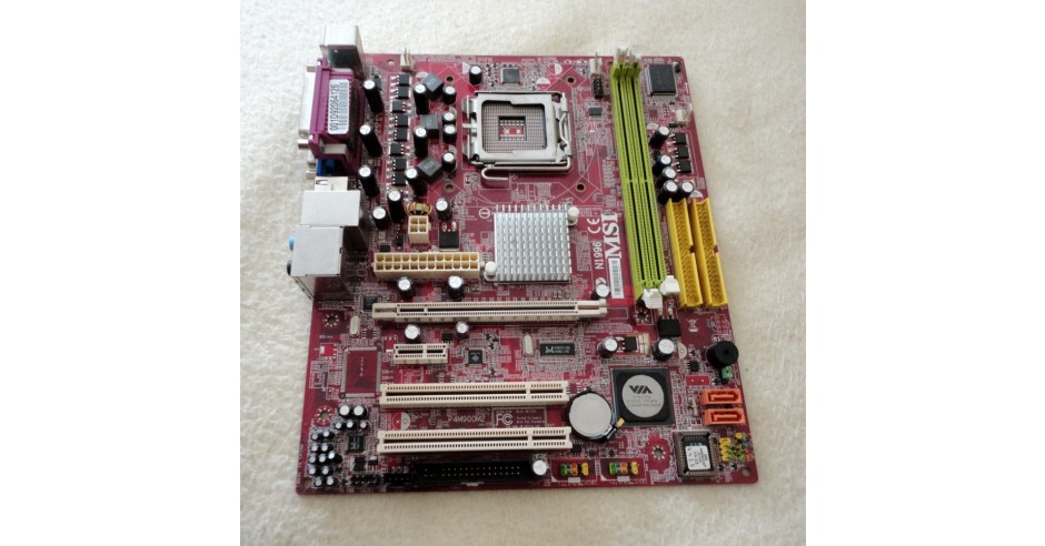 Carte Mère MSI P4M900M2-L – MicroATX, Socket LGA 775, DDR2 – Occasion